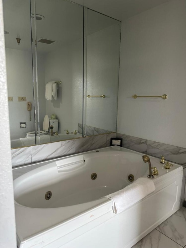 Inn at Mountainview image 7