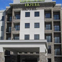 Garland Hotel